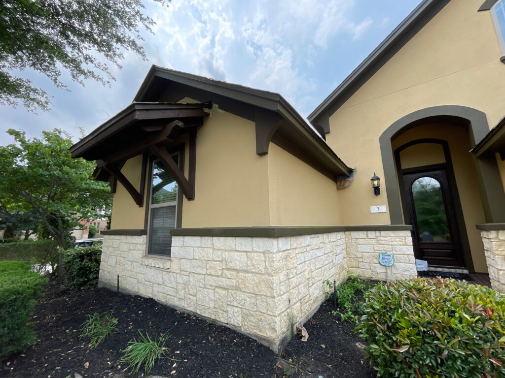 lopezthewoodlandsroofreplacementedging