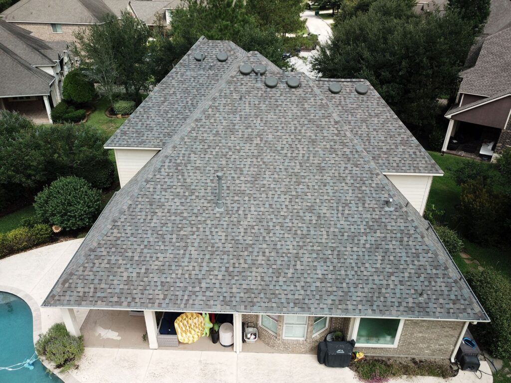 Handnail Roofing roof replacement in Magnolia, TX (3)
