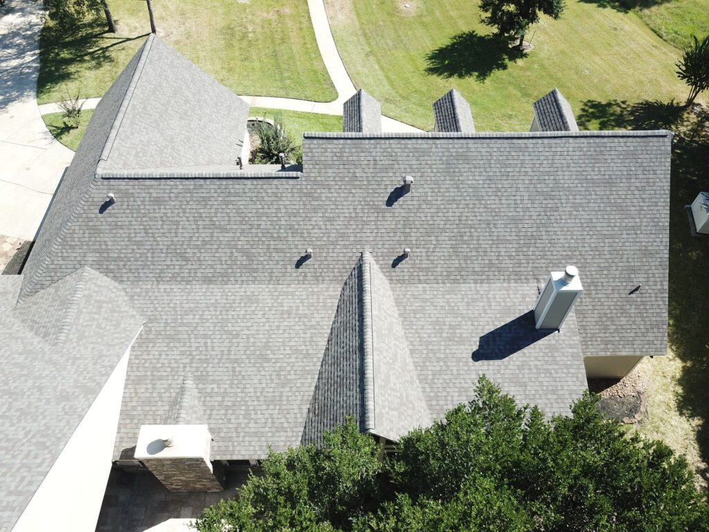 Handnail Roofing roof replacement in Montgomery, TX (3)